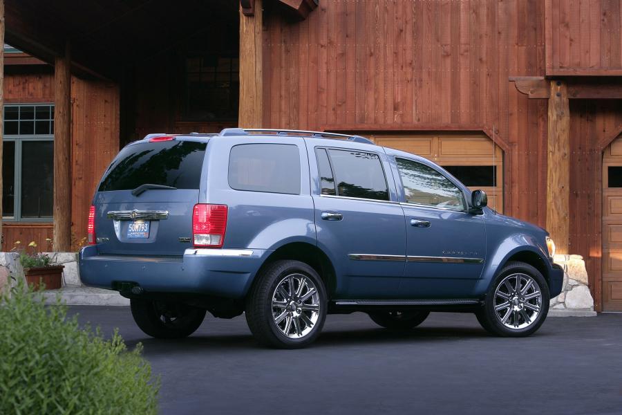  Chrysler Aspen Limited 2007 года  (фото 37 из 91)